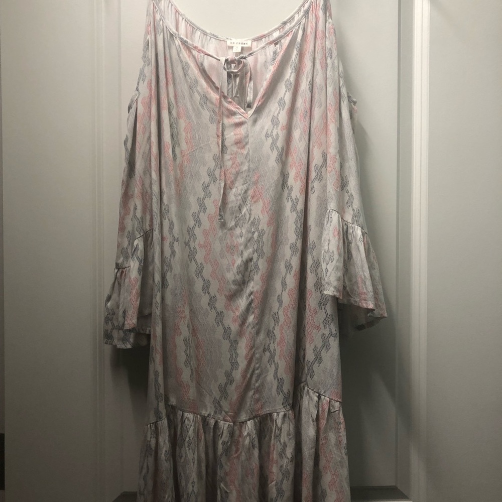 Random store dress